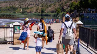 La massificació del riu Xúquer ofega Antella