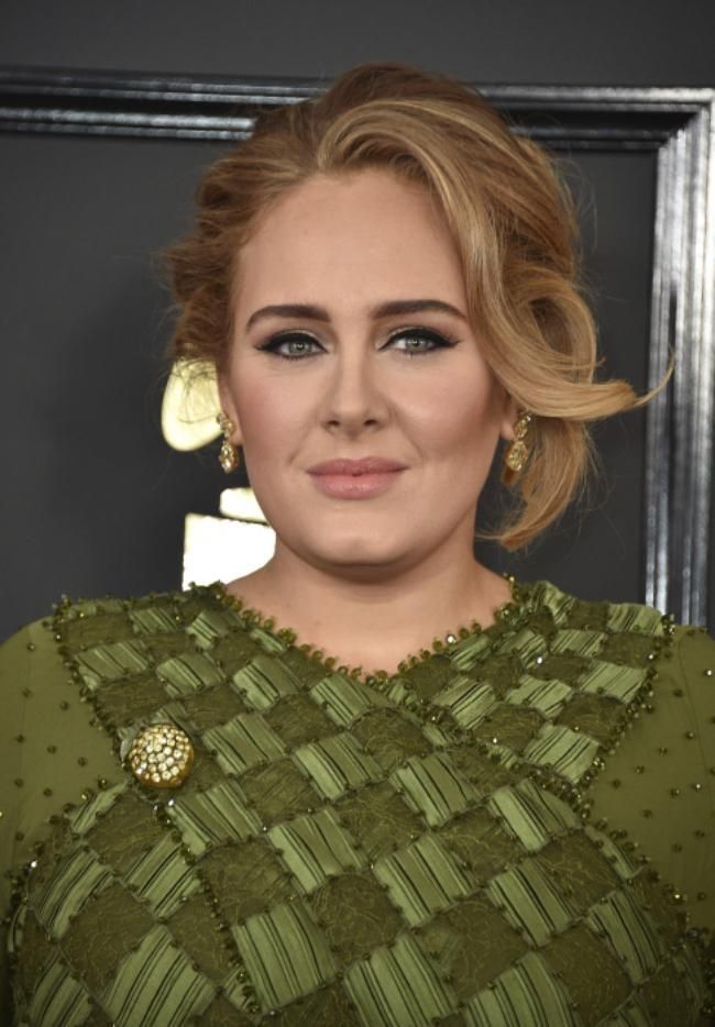 Adele publica foto en la que luce más delgada que nunca