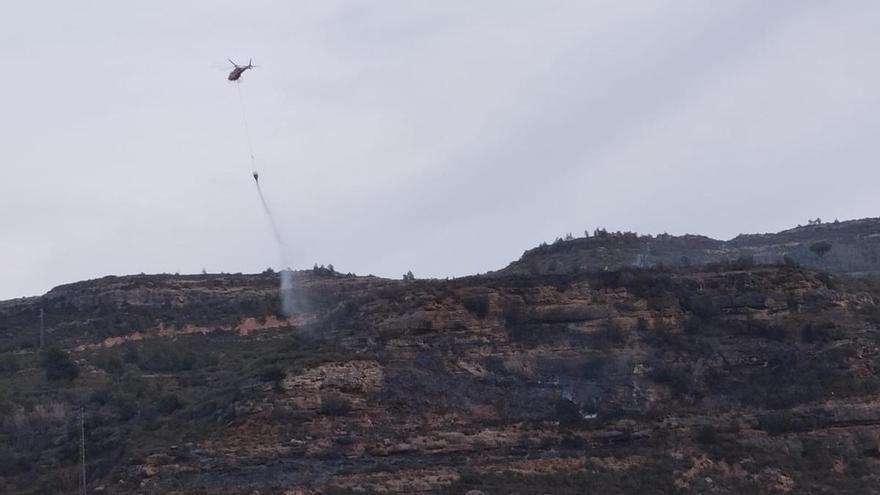 Vídeo | Incendi de vegetació forestal a Monistrol de Montserrat