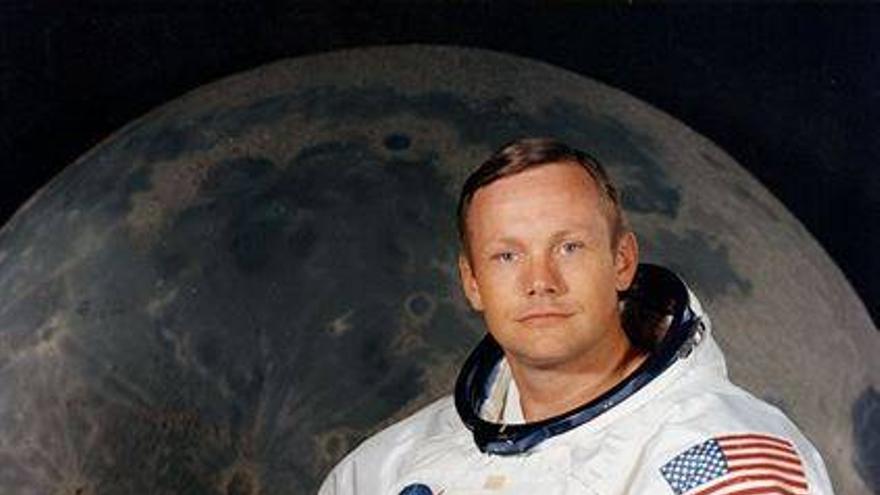 La frase de Neil Armstrong al pisar la luna no fue improvisada