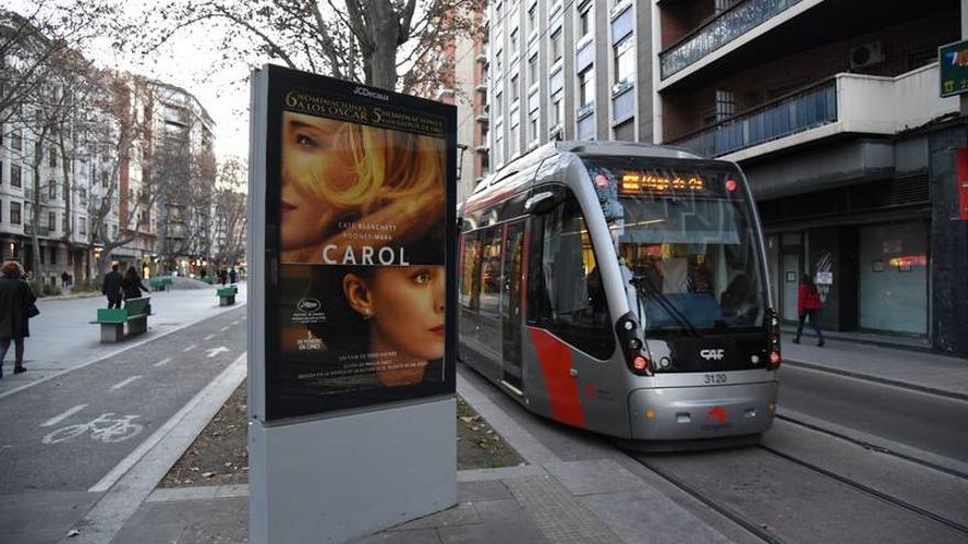 JCDecaux y el PP presionan para usar el tranvía como soporte publicitario