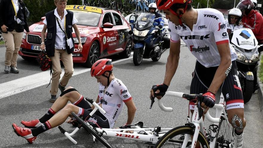 Ciclistas del equipo Trek Segafredo.