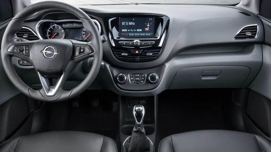 Interior del Opel Karl.