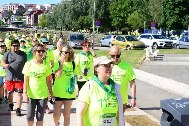 Unas 120 personas en la andaina contra el cáncer en Moaña