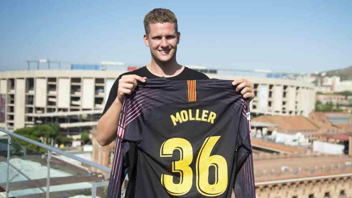 Möller ha posado con la camiseta azulgrana