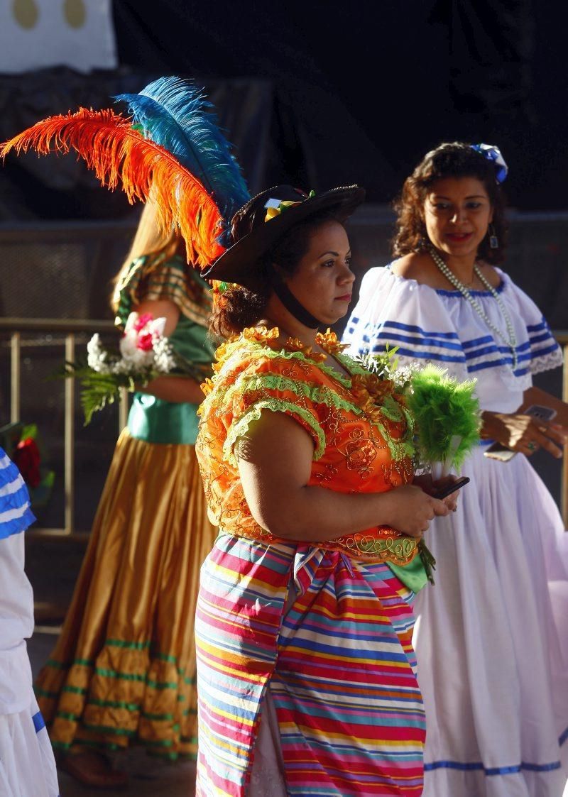 Galería de la Ofrenda a la Virgen