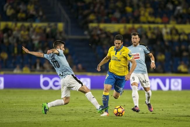 FÚTBOL PRIMERA  DIVISIÓN UD LAS PALMAS - SD ...