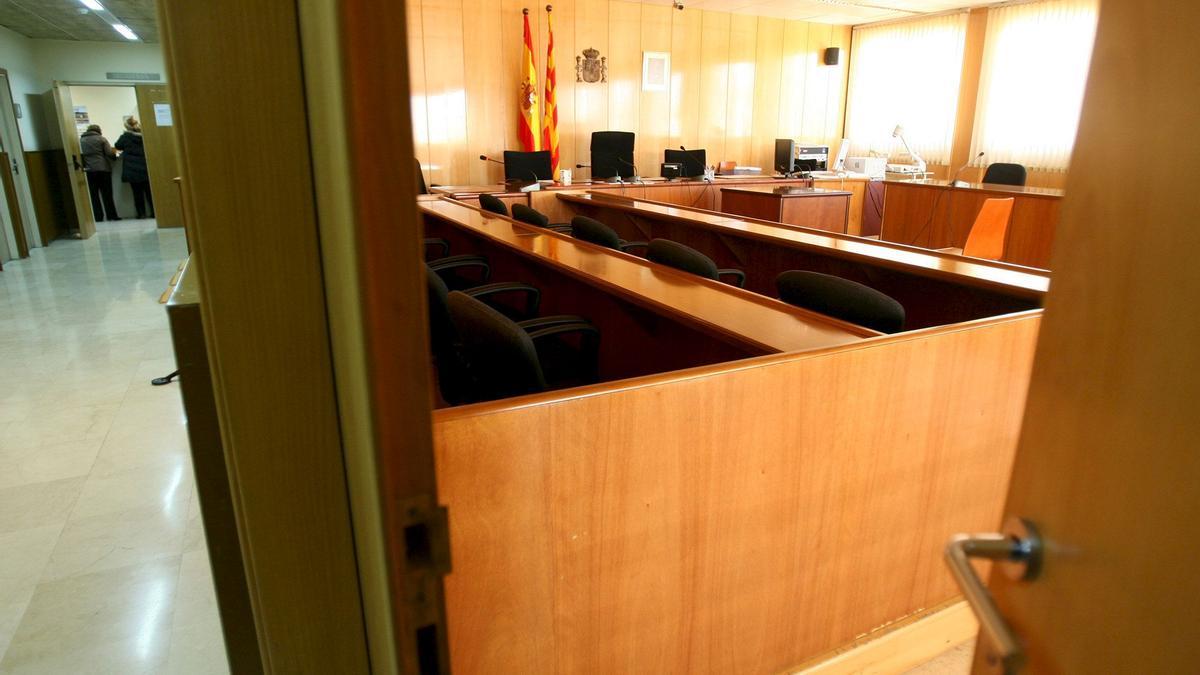 Sala de vistas de la Audiencia de Tarragona.