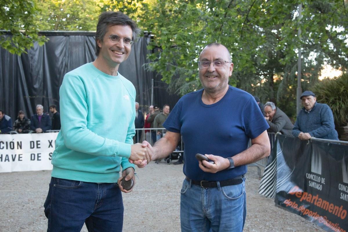 El lider del PP local, Borba Verea, y el concelleiro Manuel César.