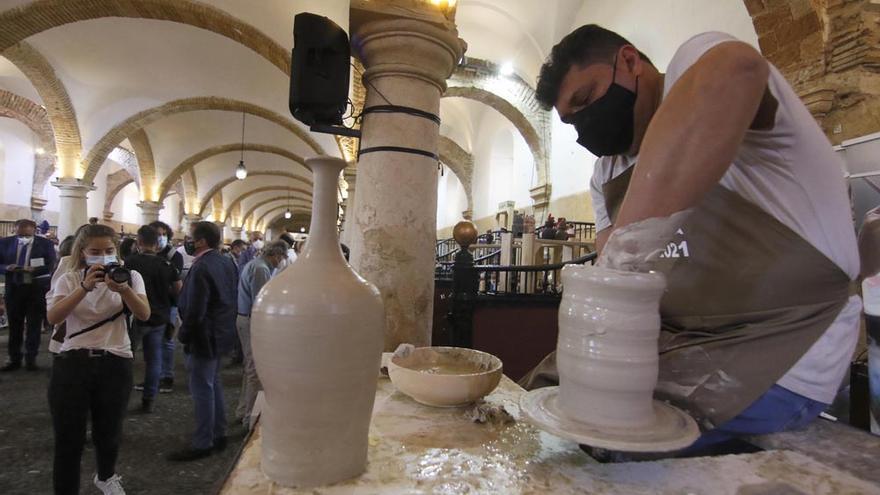 "Enbarro", la mejor cerámica de La Rambla en Caballerizas Reales