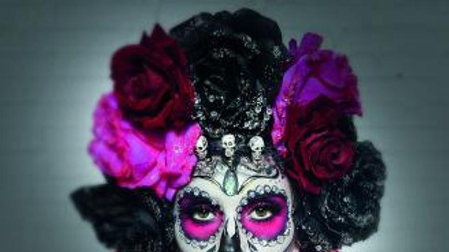 Maquillaje de Catrina paso a paso