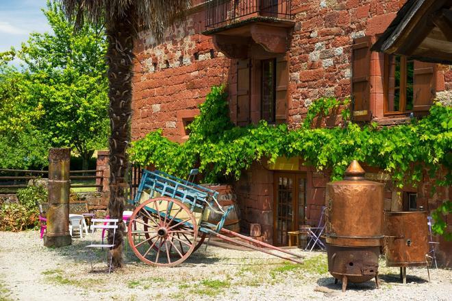 Collonges-la-Rouge