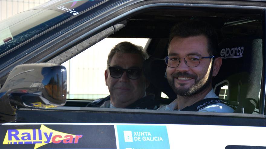 Triunfo del cacereño Juanmi Amaya en el Rallye Rías Altas Histórico 2023