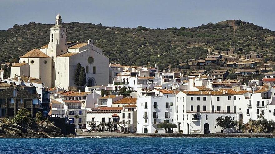 La primera línia de costa de Cadaqués, una de les zones més exclusives de Catalunya