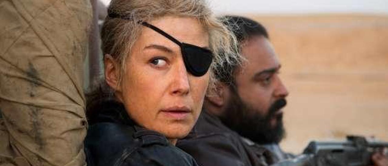 Rosamund Pike es &quot;La Corresponsal&quot;.  // DeAPlaneta