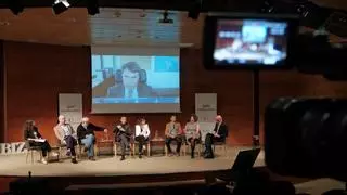 Expertos urgen a una transición valiente del modelo turístico de Ibiza
