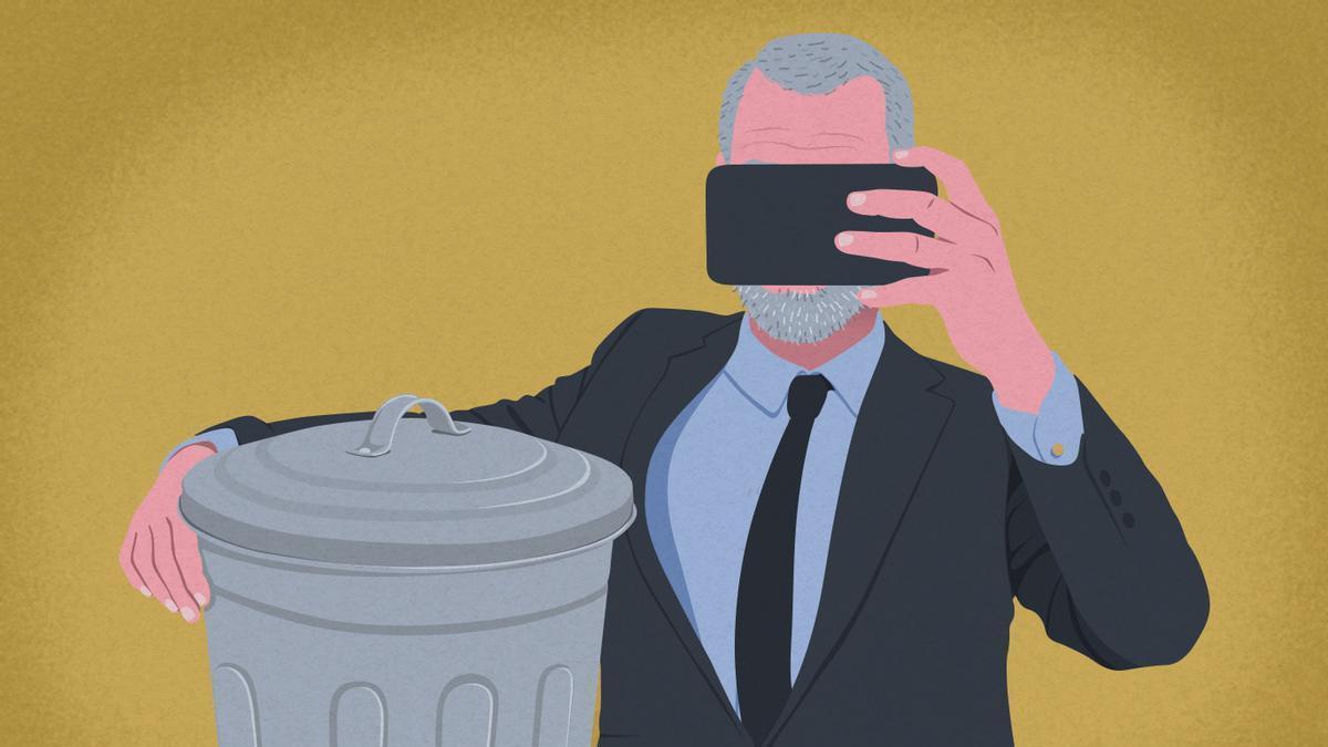El Rey Felipe VI se hace un selfi con Valtònyc.