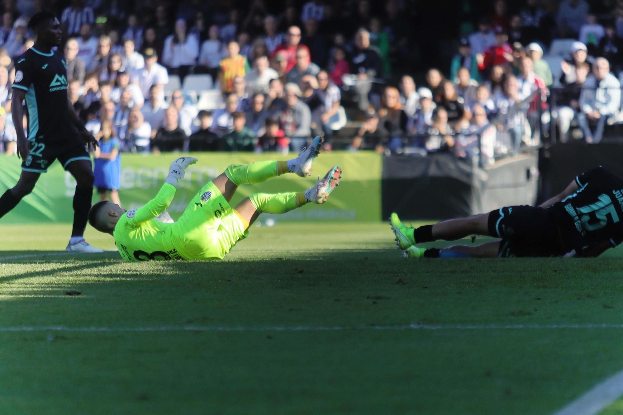 Galería | La victoria contra el Atlético Baleares, con más de 12.000 espectadores, en imágenes