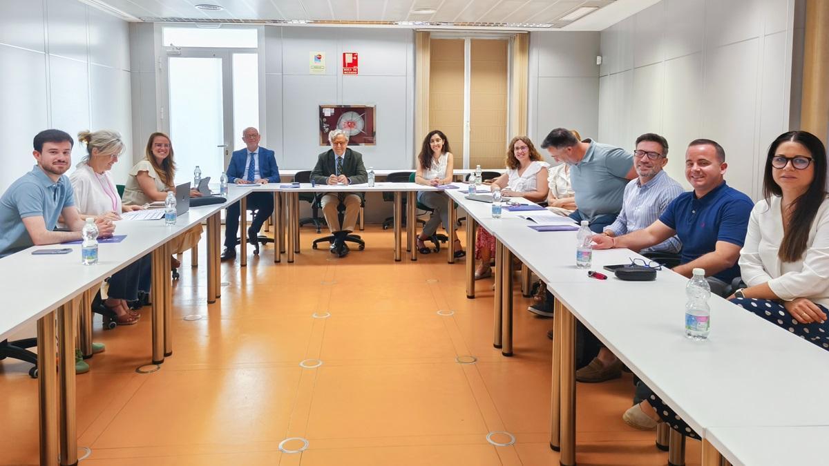 Salvador Fuentes ha presidido la reunión del consejo rector del Instituto de Cooperación con Hacienda Local de la Diputación de Córdoba.