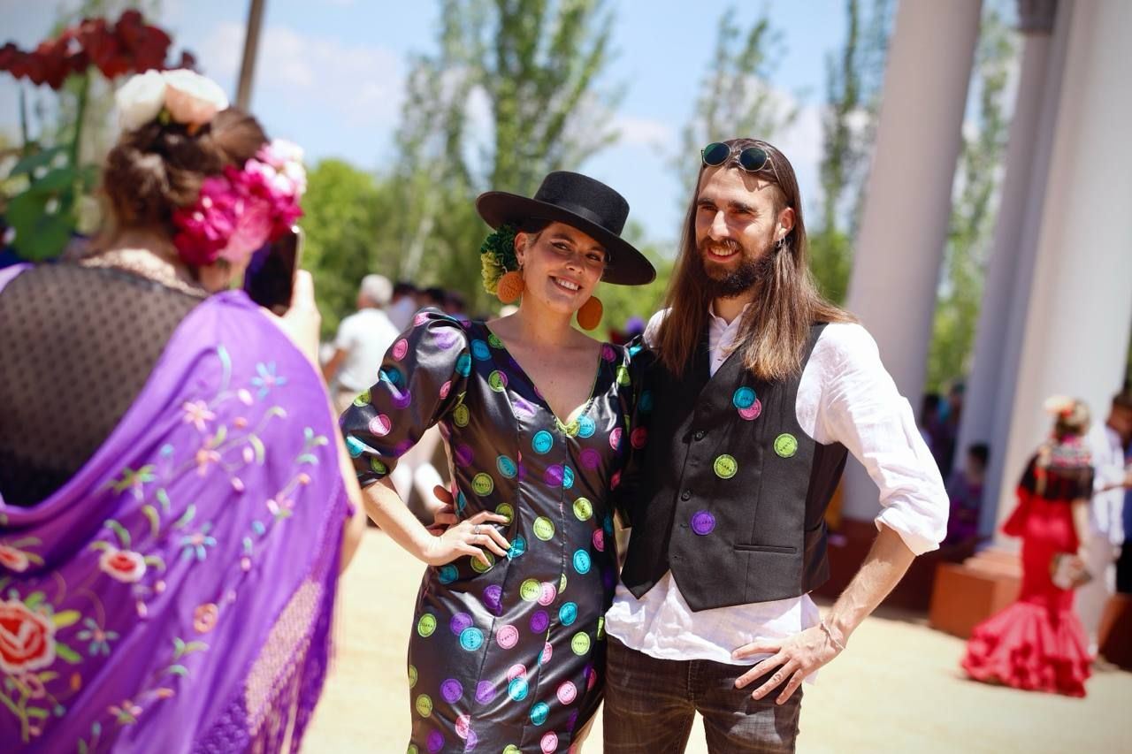 La Feria entra en calor con todas las mesas llenas