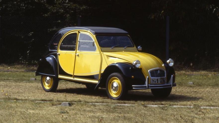 El Citroën 2 CV Charleston cumple 40 años de historia