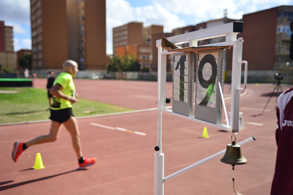 Pruebas de atletismo nacional en la pista de atletismo de Cartagena este domingo
