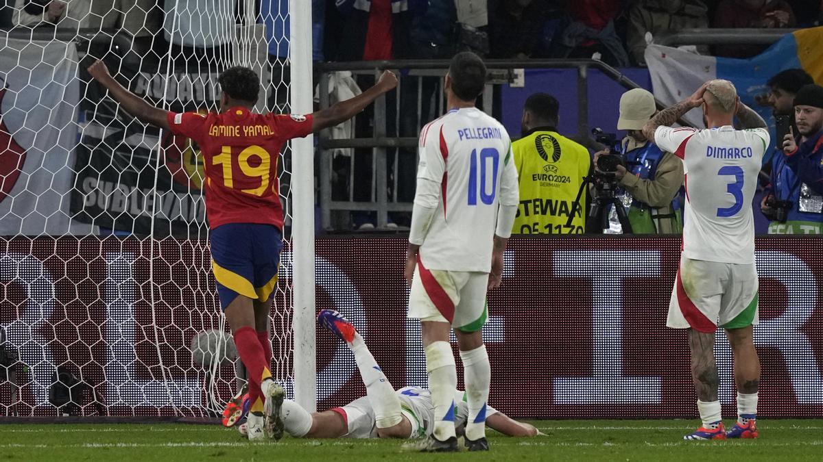 El gol de España contra Italia, marcado por Calafiori.