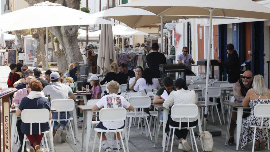 Menos tasas para negocios que abren más de nueve meses al año