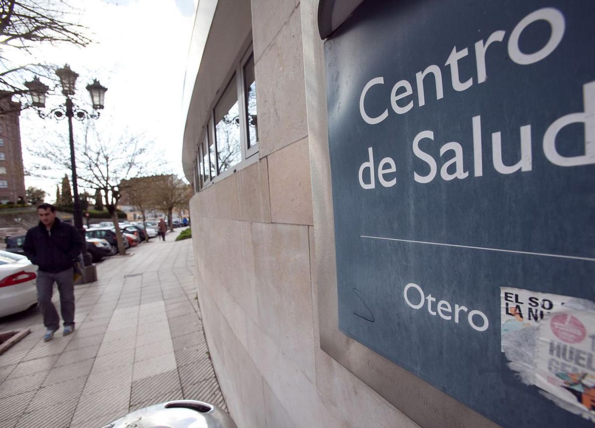 El centro de salud del barrio de Otero, en Oviedo. | Irma Collín
