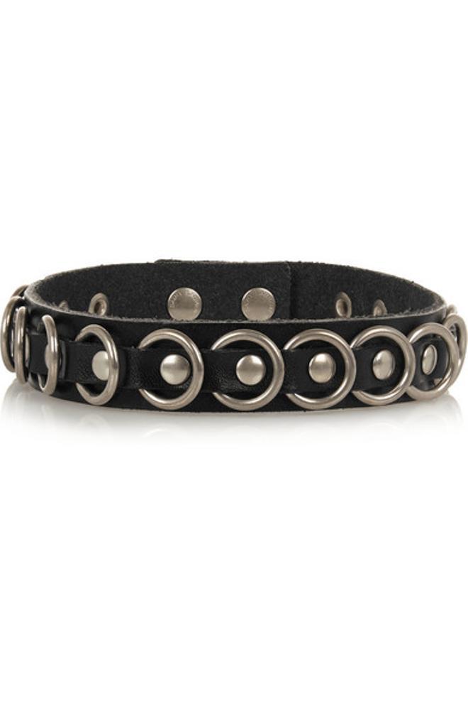 Collar de Saint Laurent en Net-a-porter, 207€
