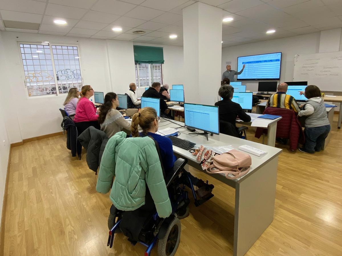 Alumnos del SEF durante uno de los cursos.