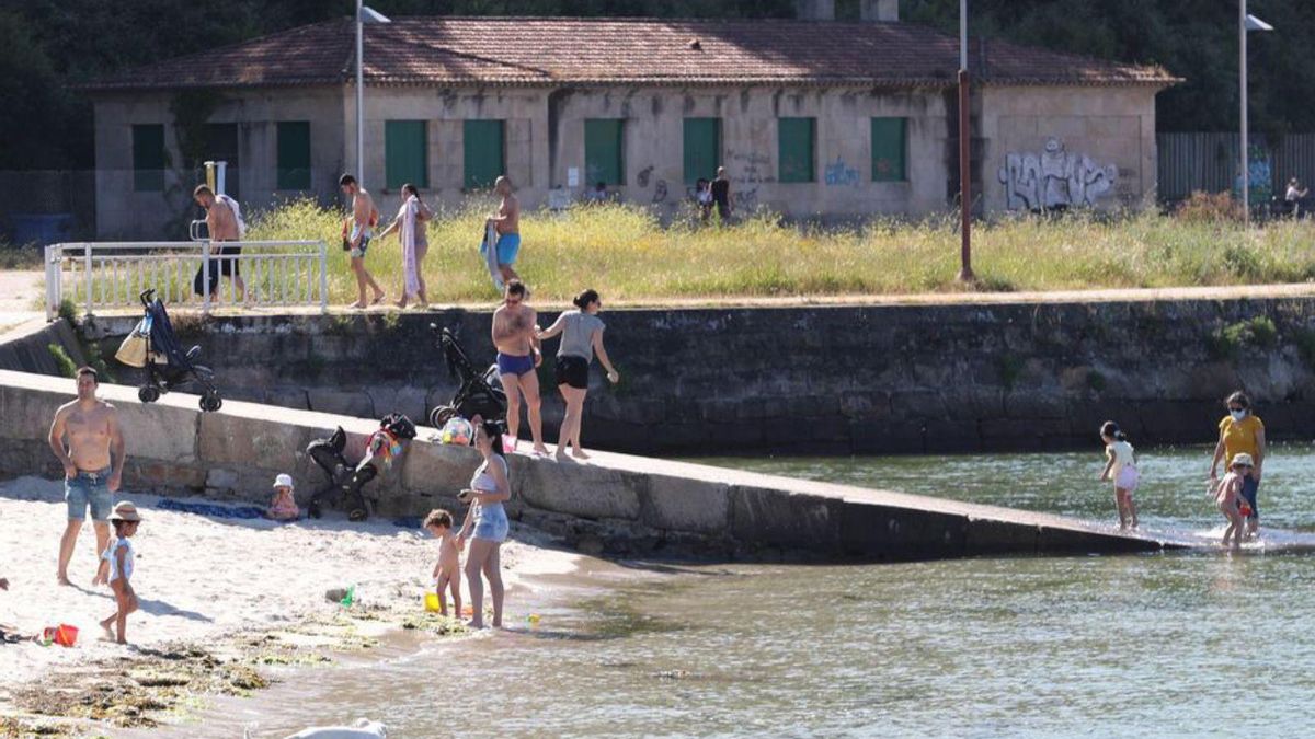Estado actual del inmueble, con vistas a la playa de la ETEA
