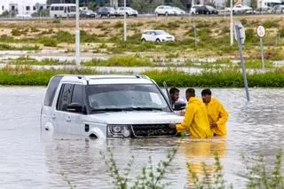 Inundaciones en Dubái por el temporal, en imágenes