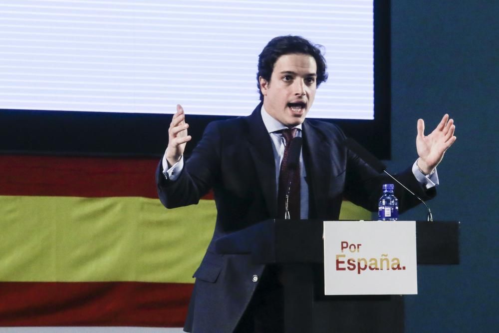 Apertura de campaña de Vox en el Calatrava, en Oviedo