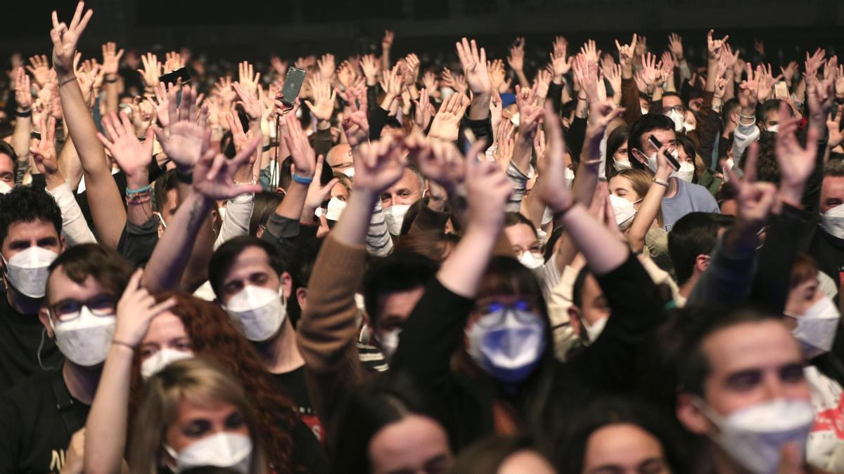 Concierto de Love of Lesbian en el Palau Sant Jordi