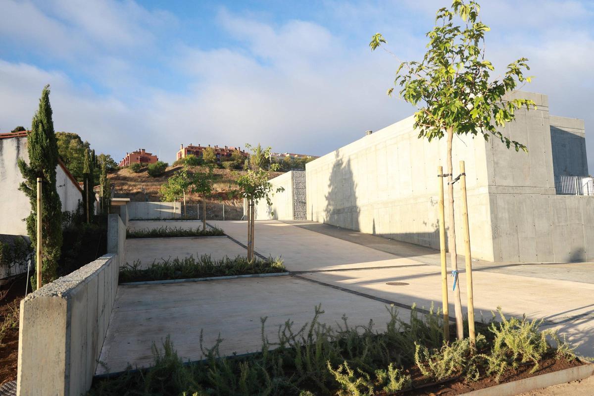 Galería | Así ha quedado el cementerio de Cáceres tras la reforma Galería | Así ha quedado el cementerio de Cáceres tras la reforma