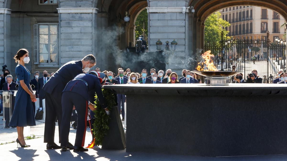 L&#039;homenatge institucional a les víctimes de la covid recorda la tasca dels sanitaris morts durant la pandèmia