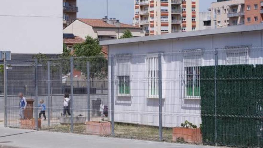 L&#039;escola Les Arrels es troba en barracons i és una de les més afectades per les altes temperatures.