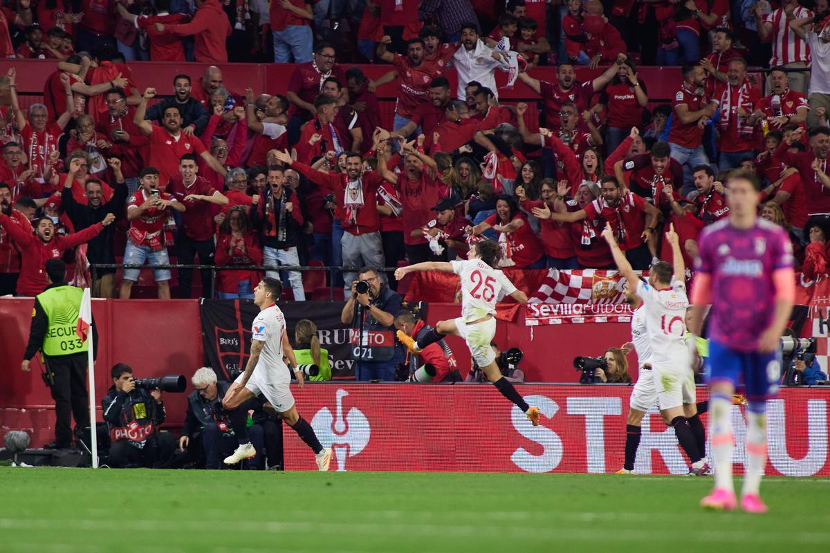 Erik Lamela celebra el gol decisivo en la vuelta de las semifinales de Europa League en el Ramón Sánchez-Pizjuán entre Sevilla FC y Juventus.