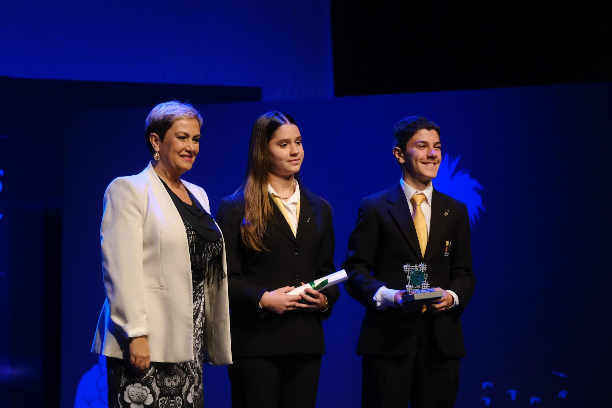 Entrega de honores y distinciones Ingenio