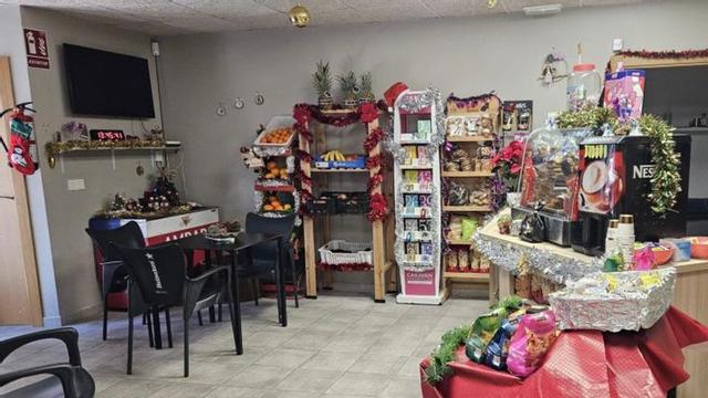Tienda multiservicios de Fréscano.