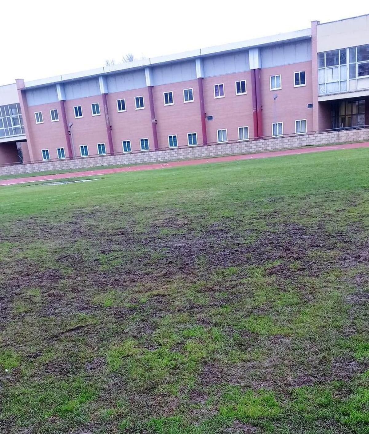 Campo fútbol Ciudad Deportiva