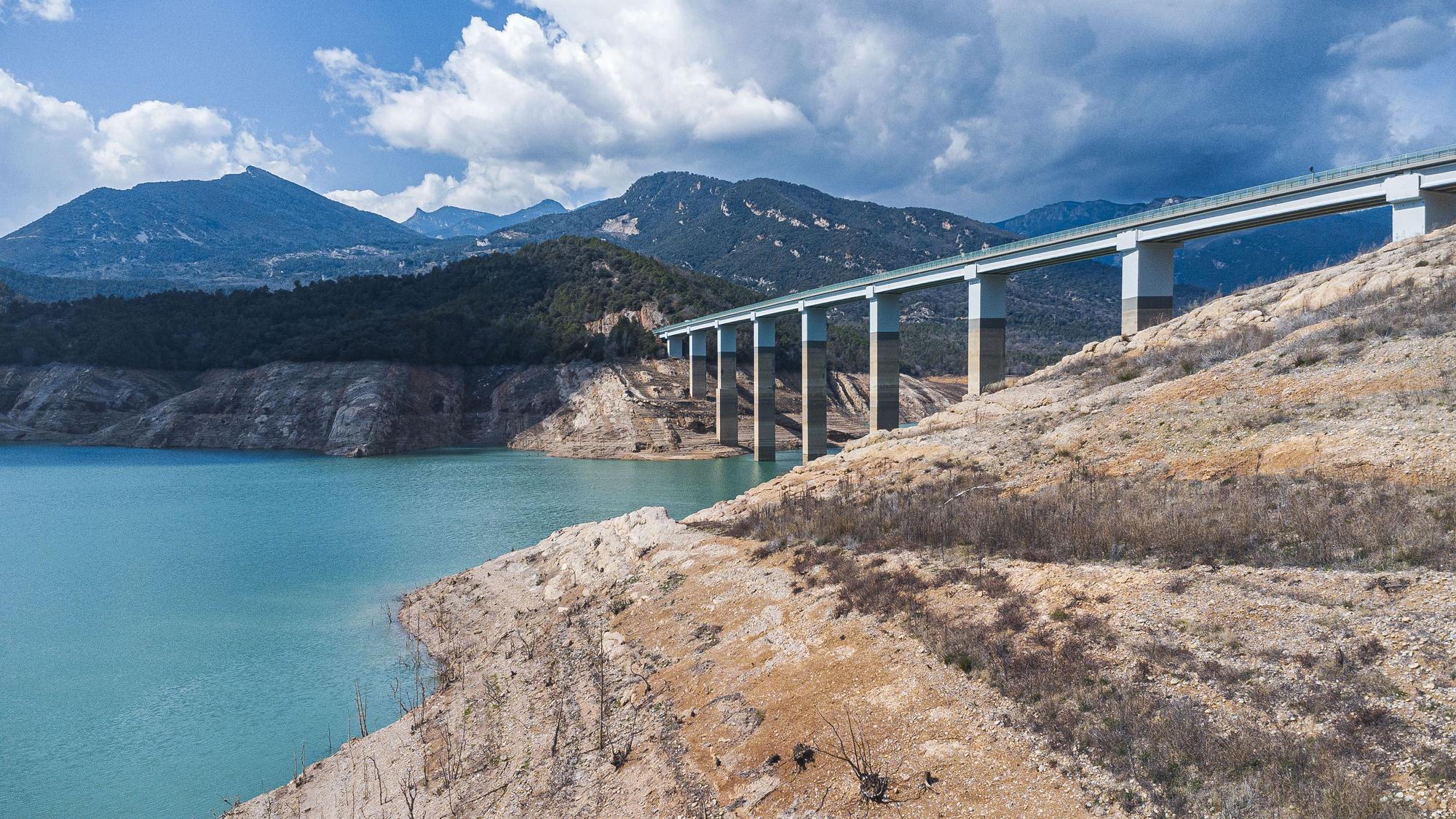 L&#039;embassament de la Baells continua a nivells mínims d&#039;aigua