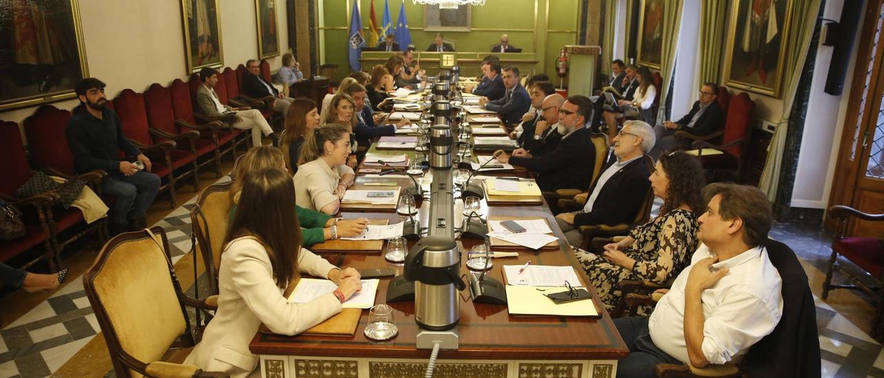 Pleno del Ayuntamiento de Oviedo.