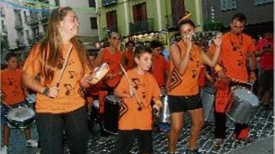 Tamborrada a la plaça del Carme