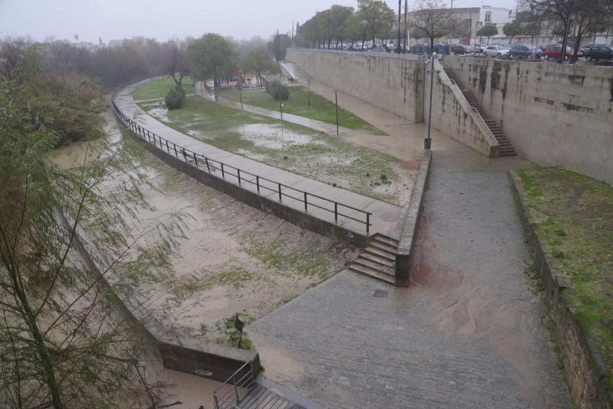 Estado del entorno de La Calahorra tras las inundaciones.