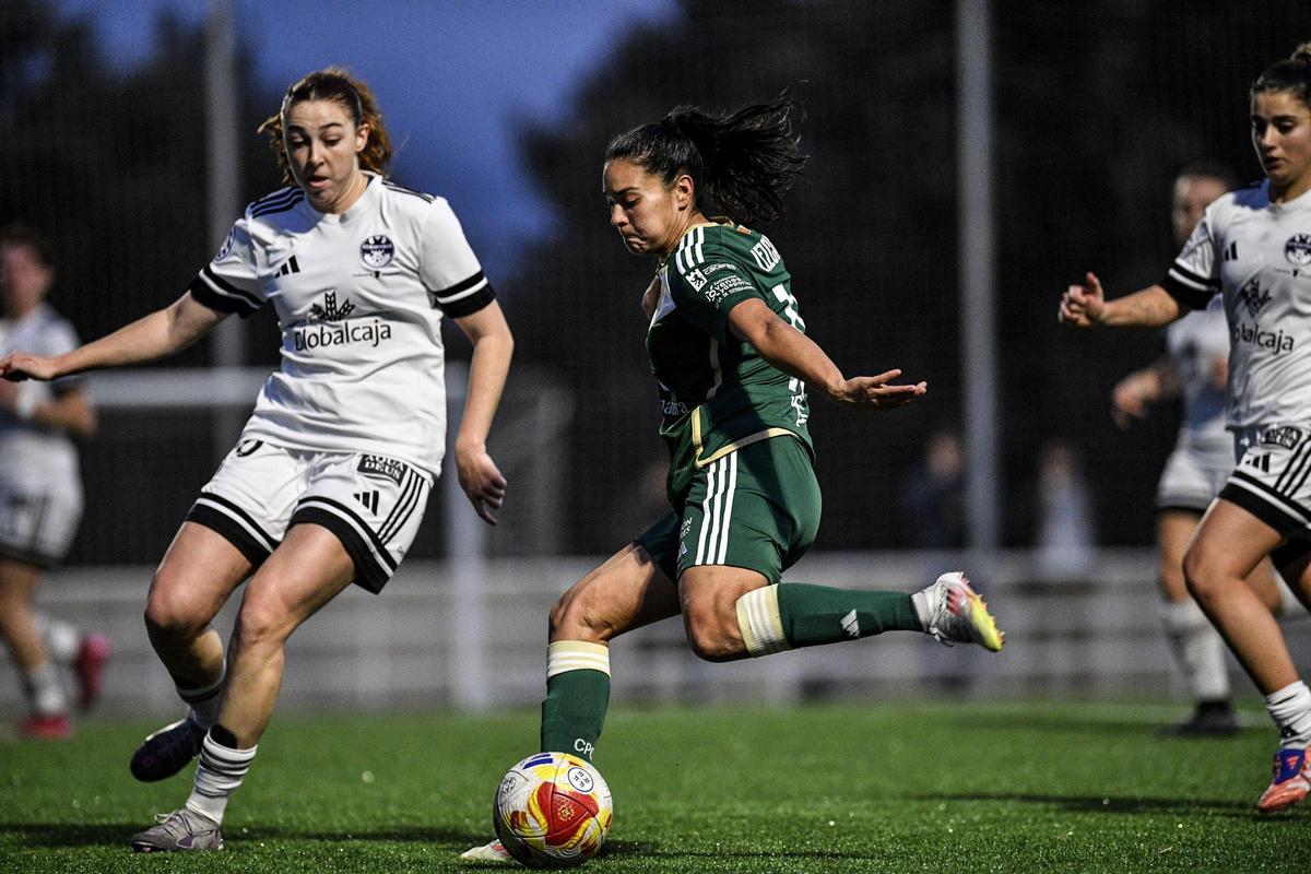 Fotogalería: Las imagénes del Cacereño Femenino-Fundación Albacete