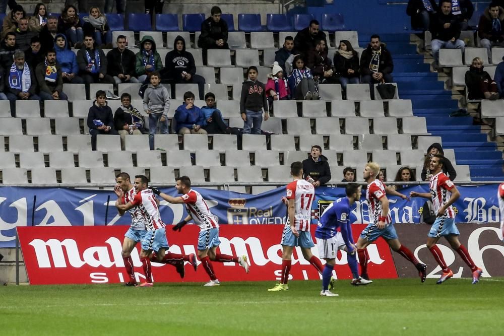 El partido entre el Real Oviedo y el Lugo, en imágenes