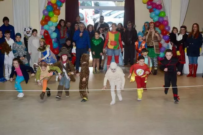 Carnaval en Galicia 2019 | Pontevedra se despide de su entroido con una traca final festiva