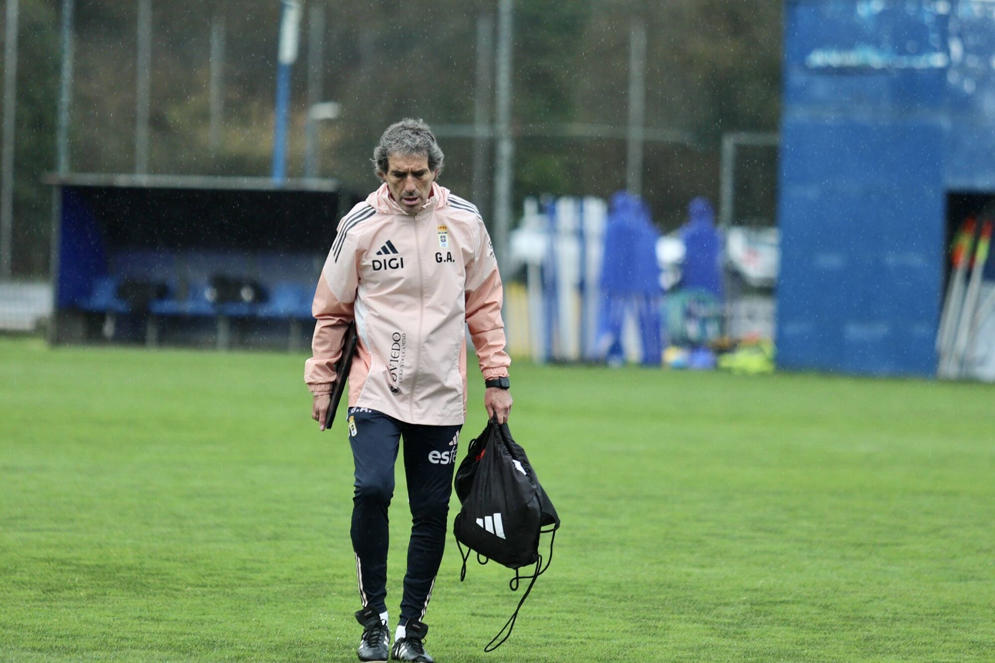 Así fue el primer entrenamiento de Guillermo Almada con el Real Oviedo